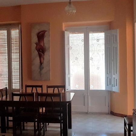 Piso Romantico Y Espacioso Tremp Zewnętrze zdjęcie